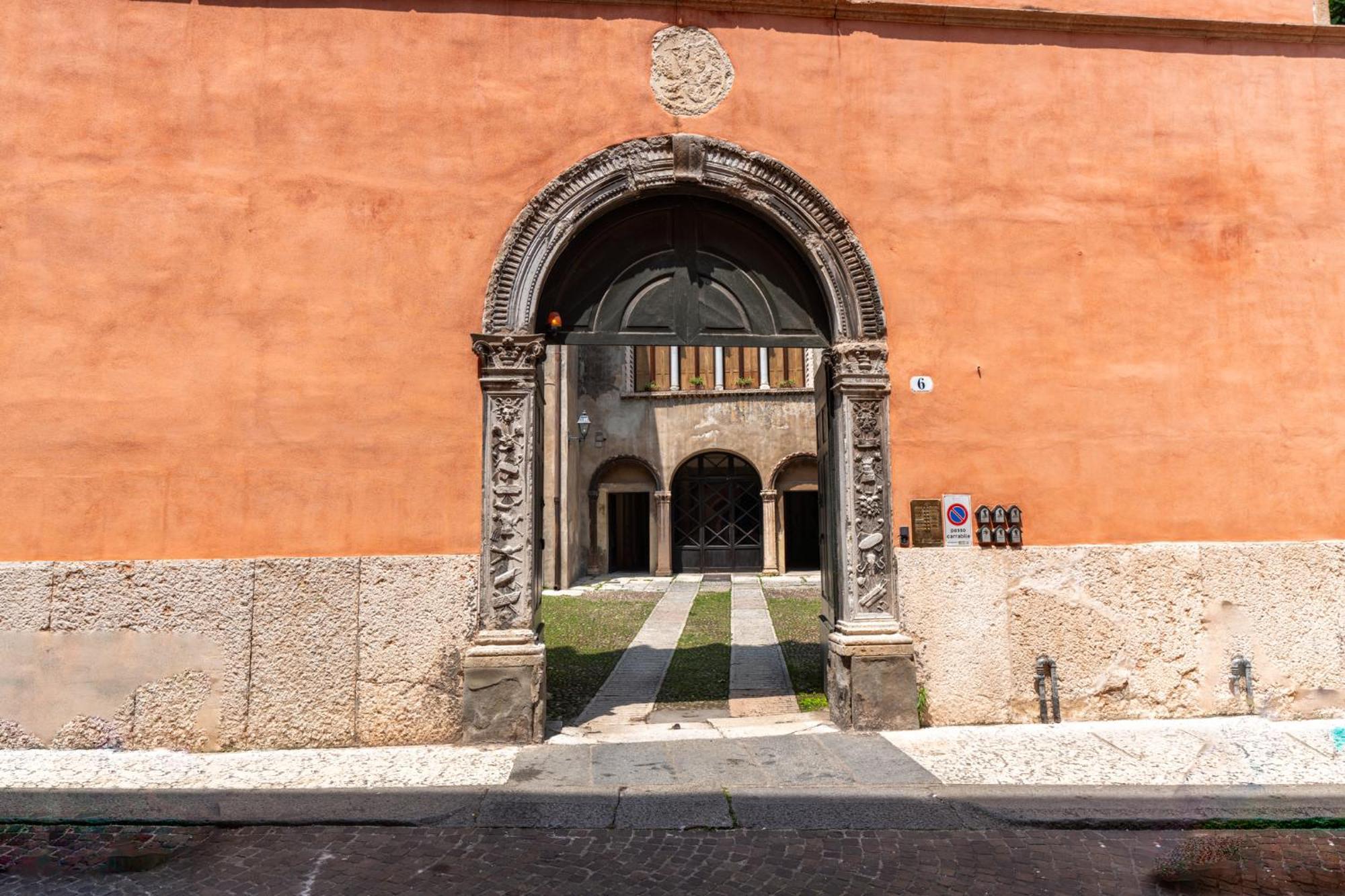 Palazzo Delle Guglie - Residenze Aparthotel Verona Exterior foto